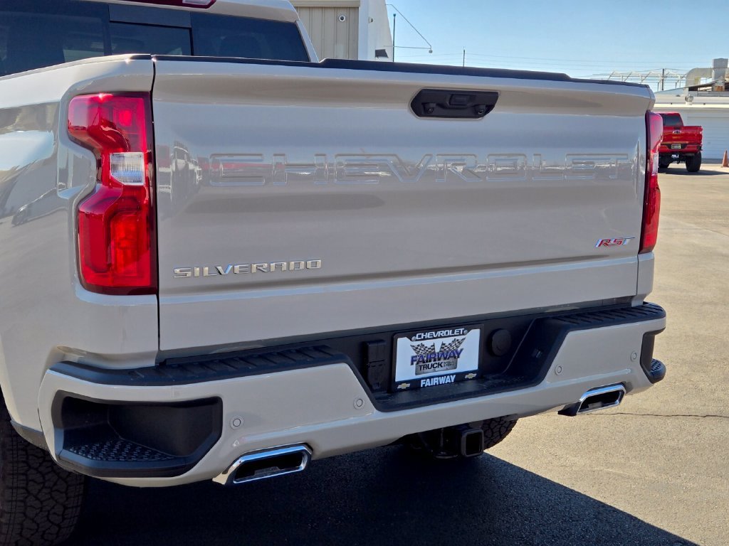 2026 Chevrolet Silverado 1500 RST - Photo 5