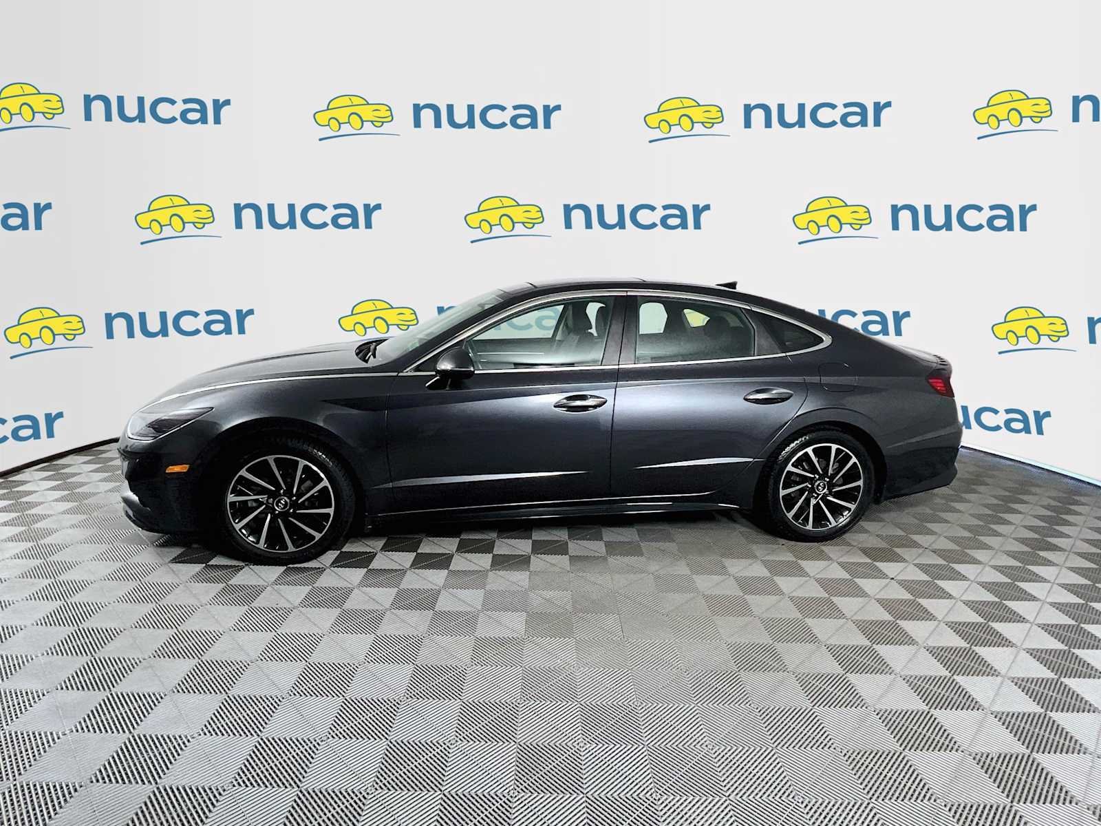 Used 2021 Portofino Gray Hyundai Limited image 4