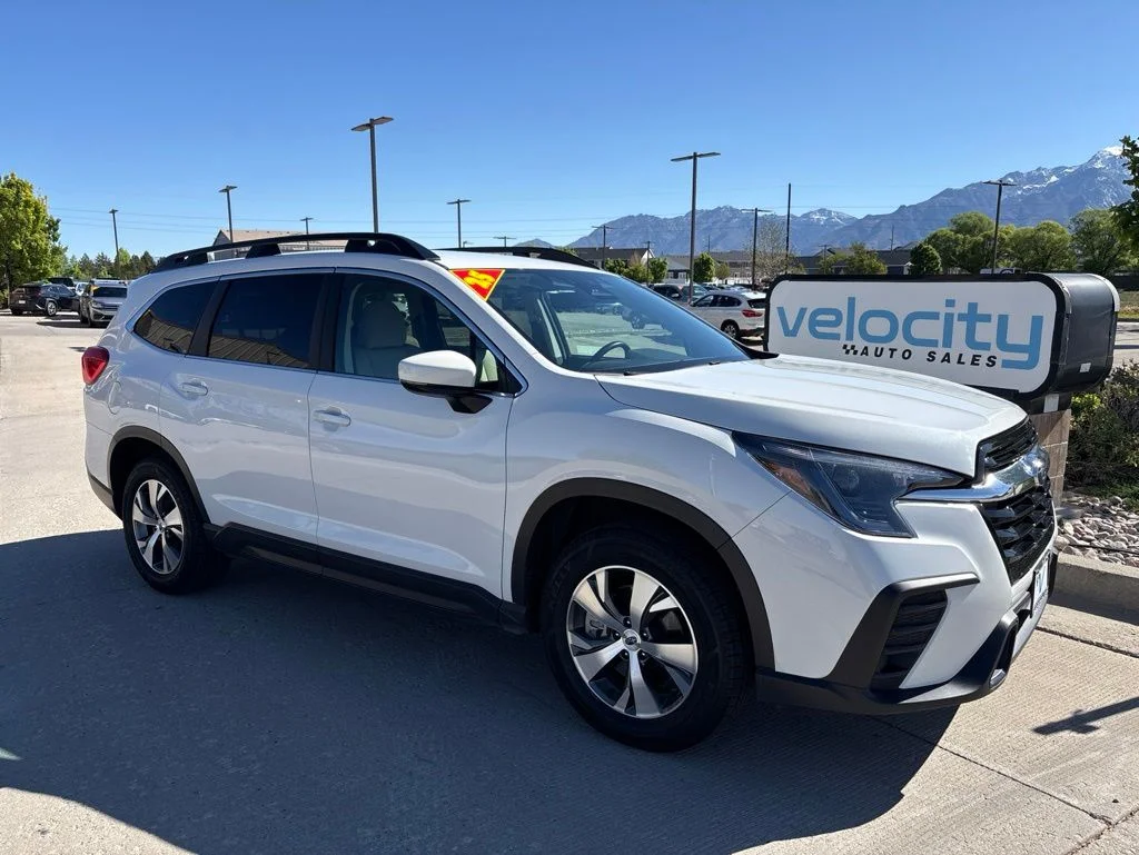 2025 Subaru Ascent Premium 7 Passenger's photo