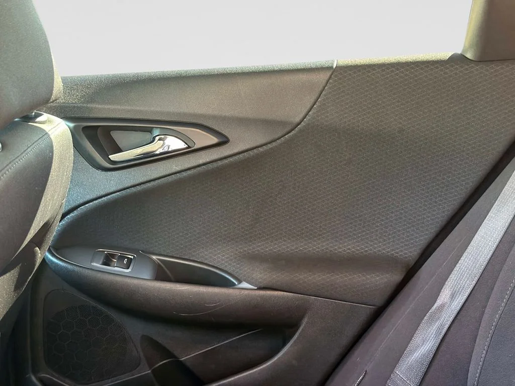 Used 2022 Silver Chevrolet LT image 16