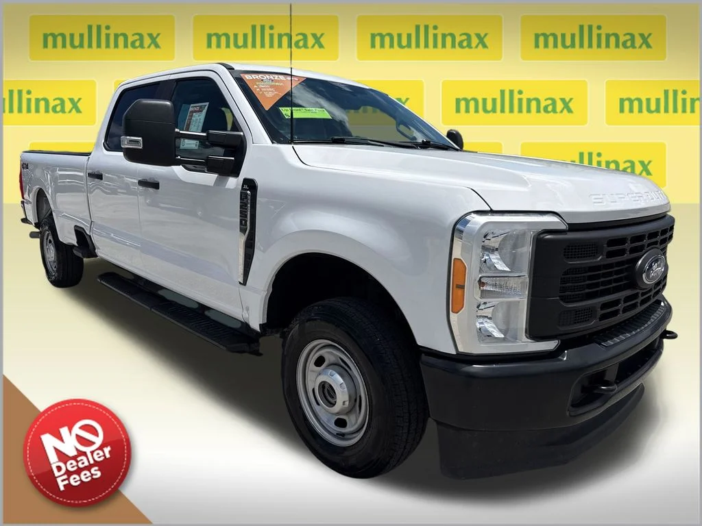 2023 Ford F-250 XL 4x4 Crew Cab 8' Box's photo