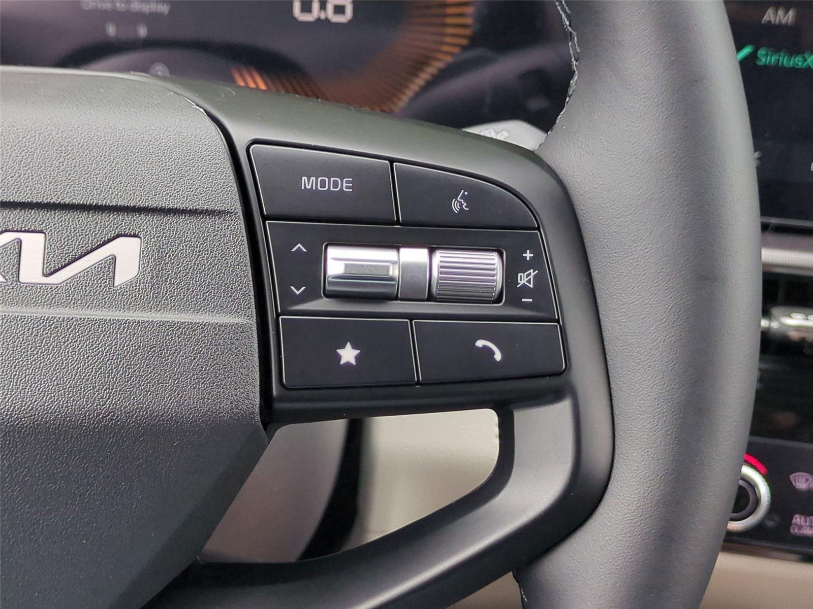New 2026 Gravity Gray Kia EX image 21