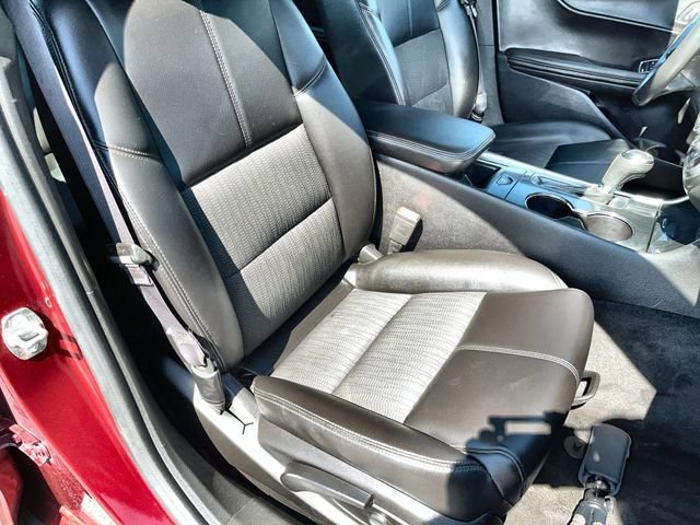 Used 2016 SIREN RED TINTCOAT Chevrolet LT image 26
