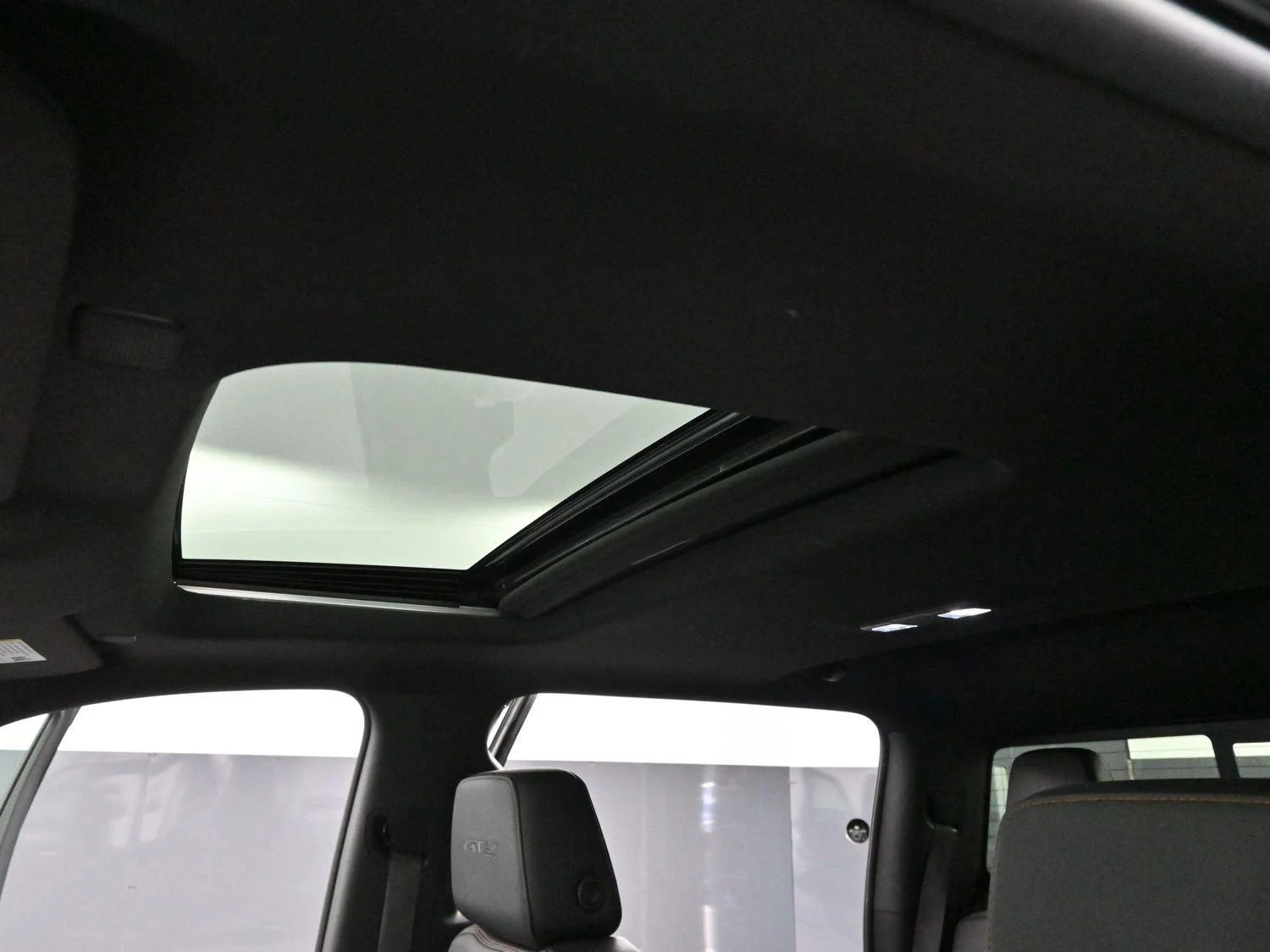 Used 2021 Satin Steel Metallic GMC AT4 image 29