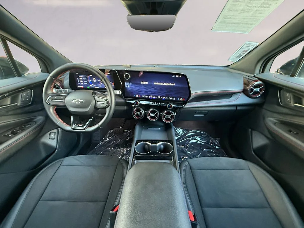 Used 2024 Gray Chevrolet RS image 12
