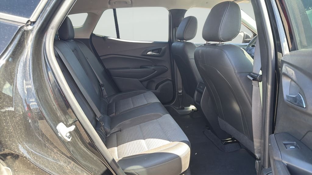 Used 2025 Black Chevrolet LT image 10