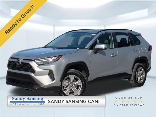 2025 Toyota RAV4 XLE FWD's photo