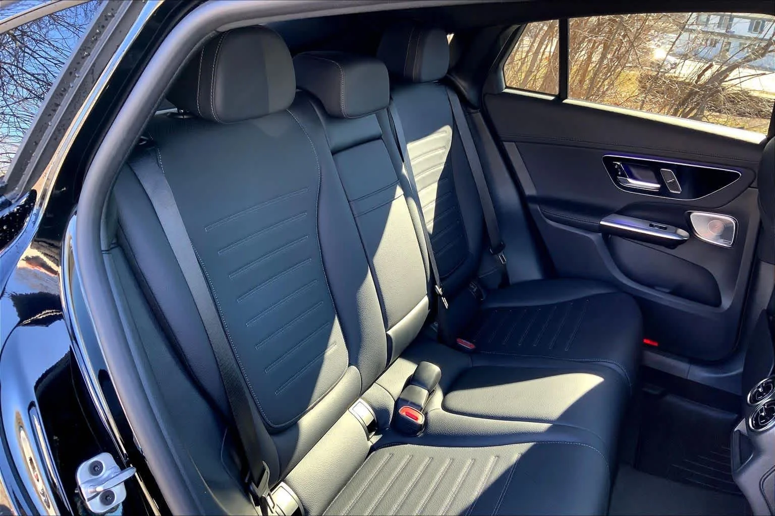 Certified Used 2024 Black Mercedes-Benz GLC 300 image 20