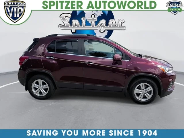 Used 2017 Red Chevrolet LT image 10