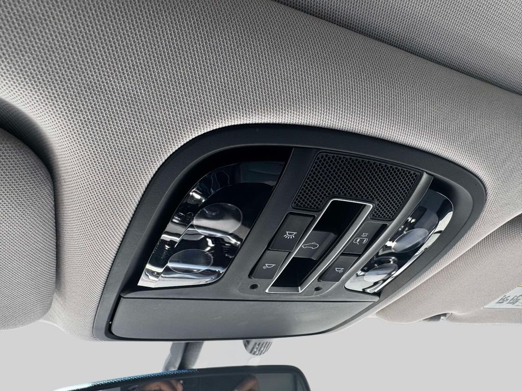 Used 2017 Black Kia SX image 30