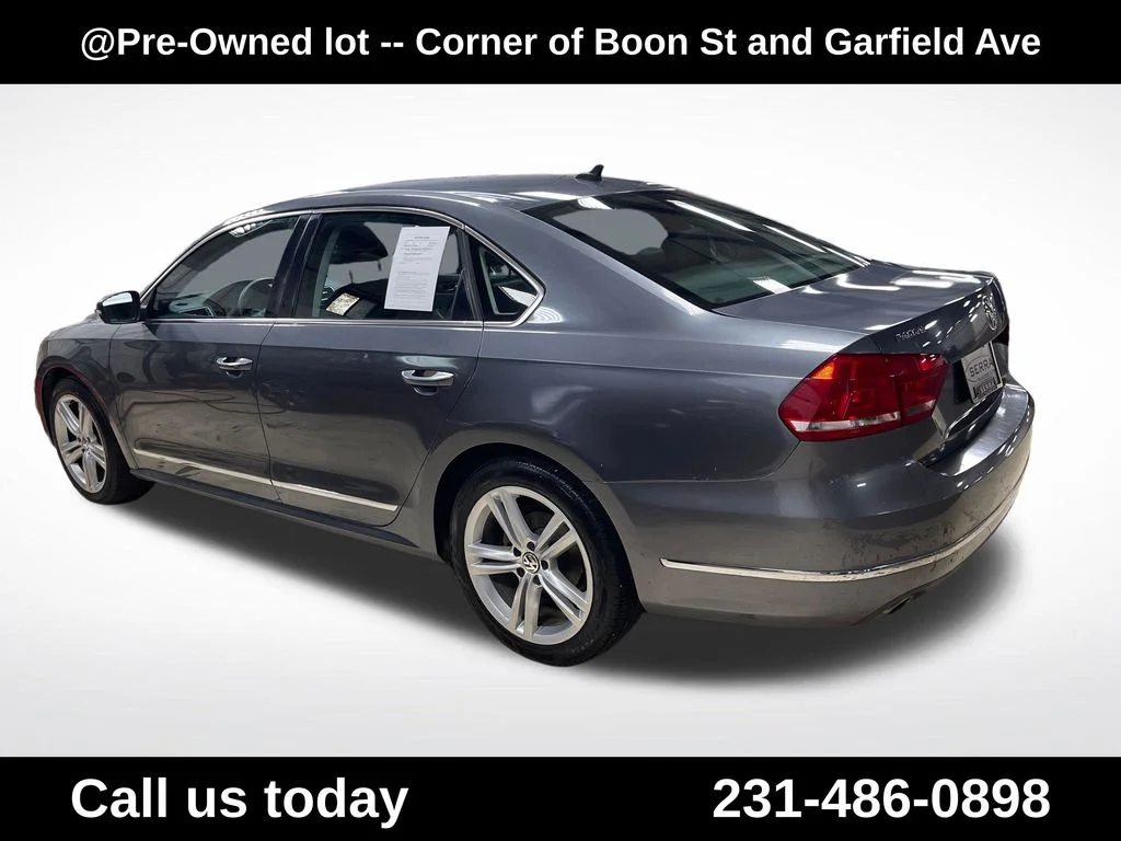 Used 2013 Gray Volkswagen TDI SEL Premium image 4