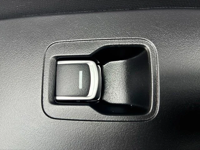 Certified Used 2022 Crystal Black Pearl Honda LX image 17
