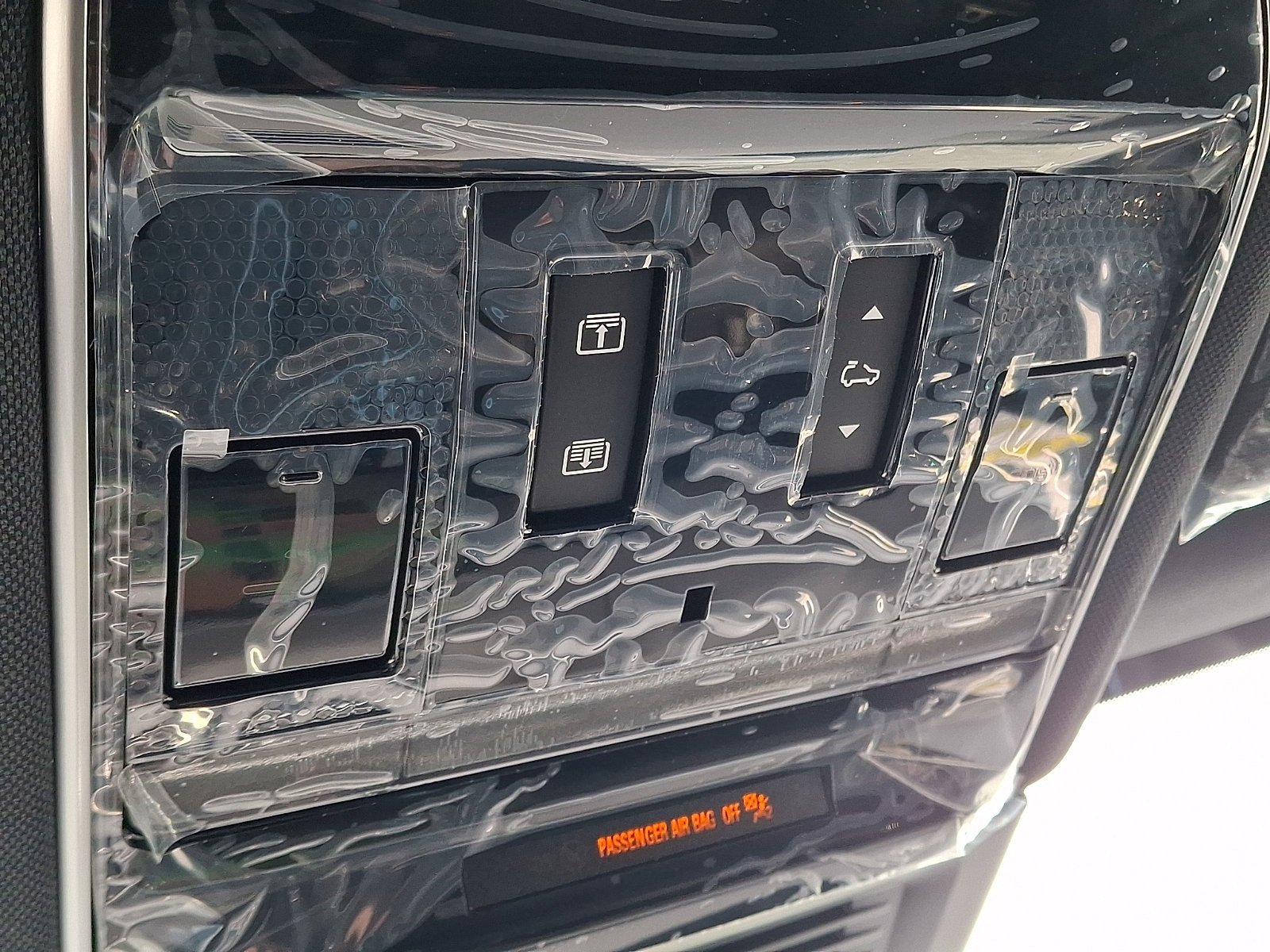 New 2026 Santorini Black LAND ROVER SE image 16