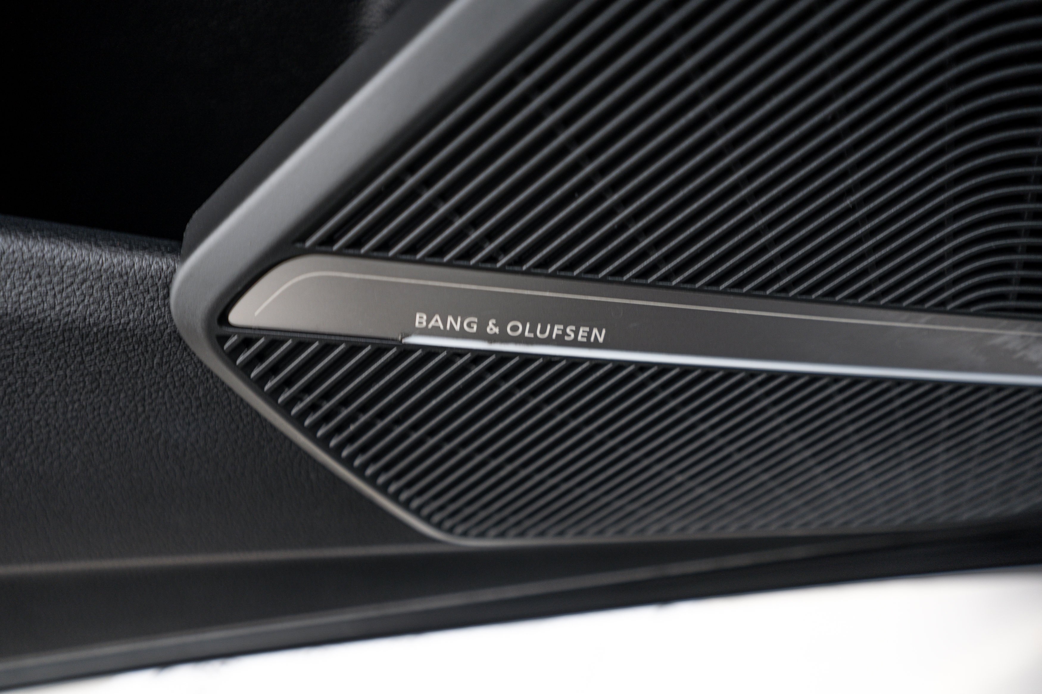 Certified Used 2023 Daytona Gray Pearl Effect Audi S line Prestige image 15