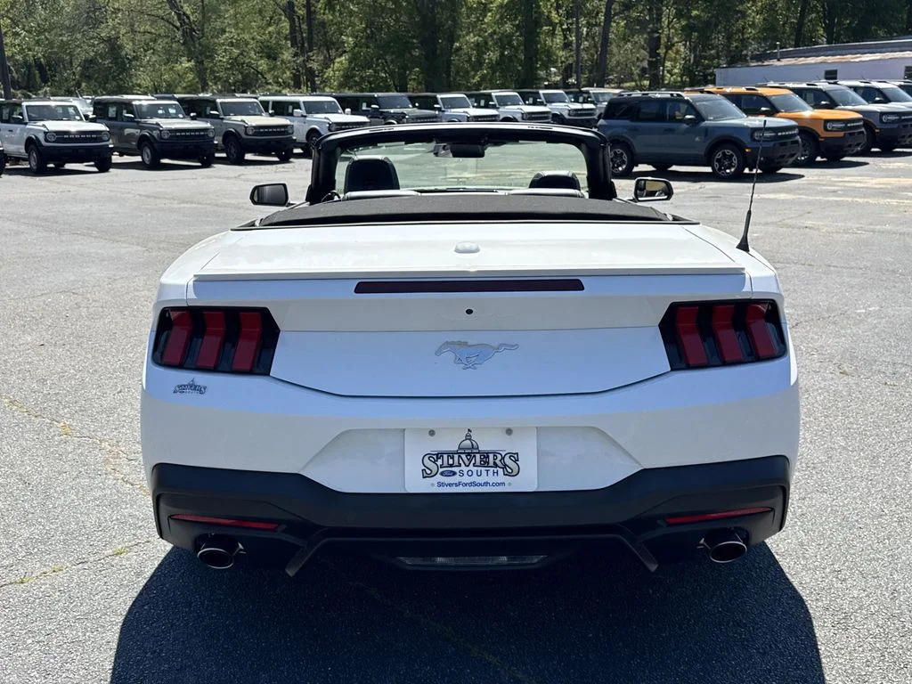 2025 Ford Mustang EcoBoost Premium Convertible - Photo 6