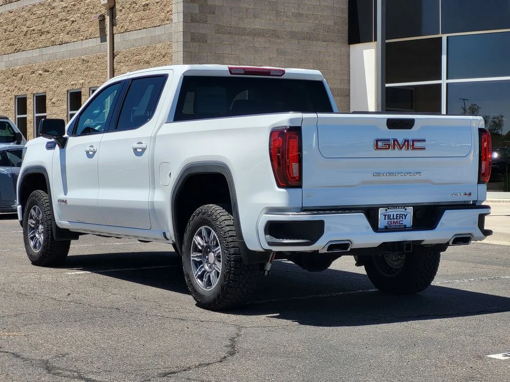 Used 2025 Summit White GMC AT4 image 5