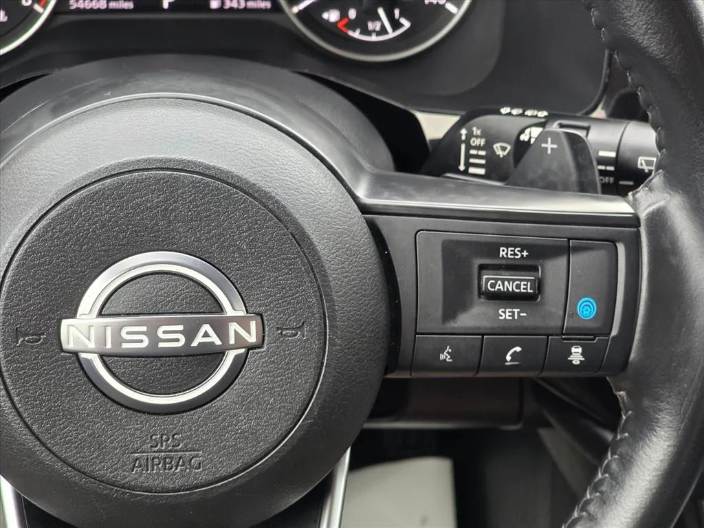 Used 2024 Gray Nissan SV image 17
