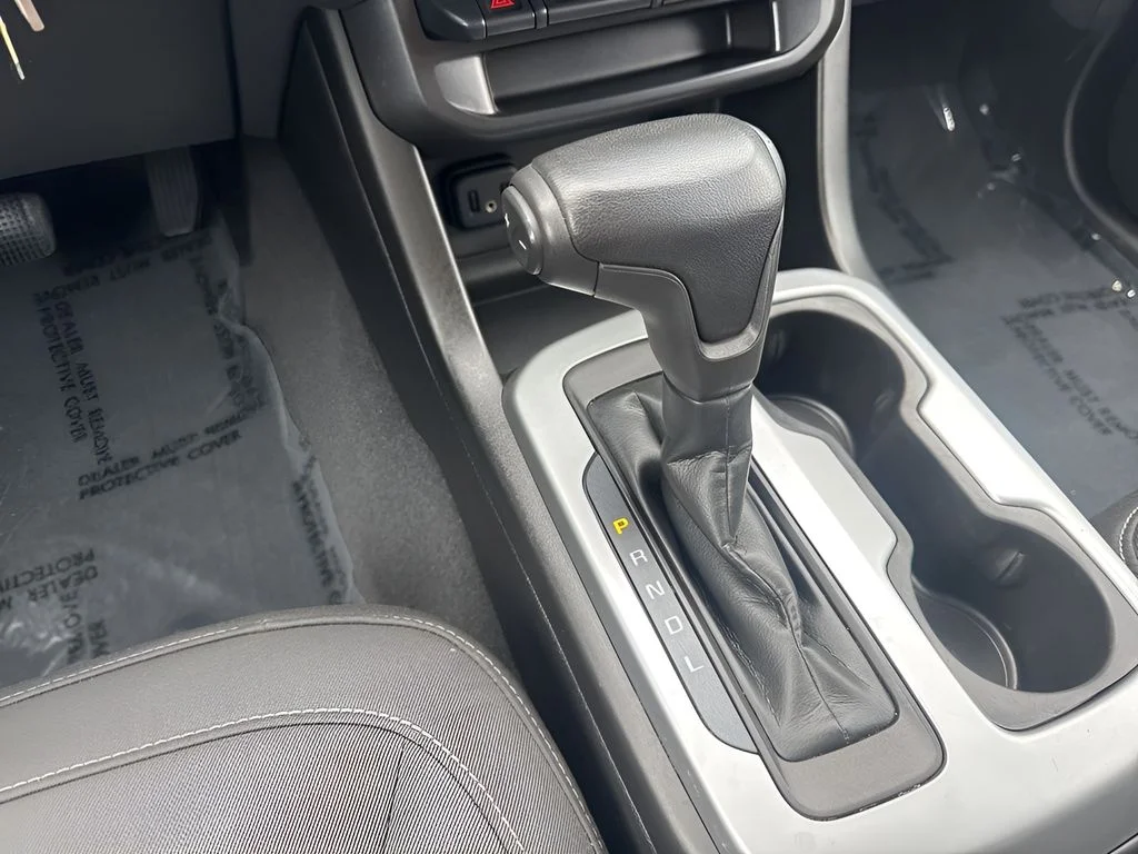 Used 2021 Gray Chevrolet LT image 16