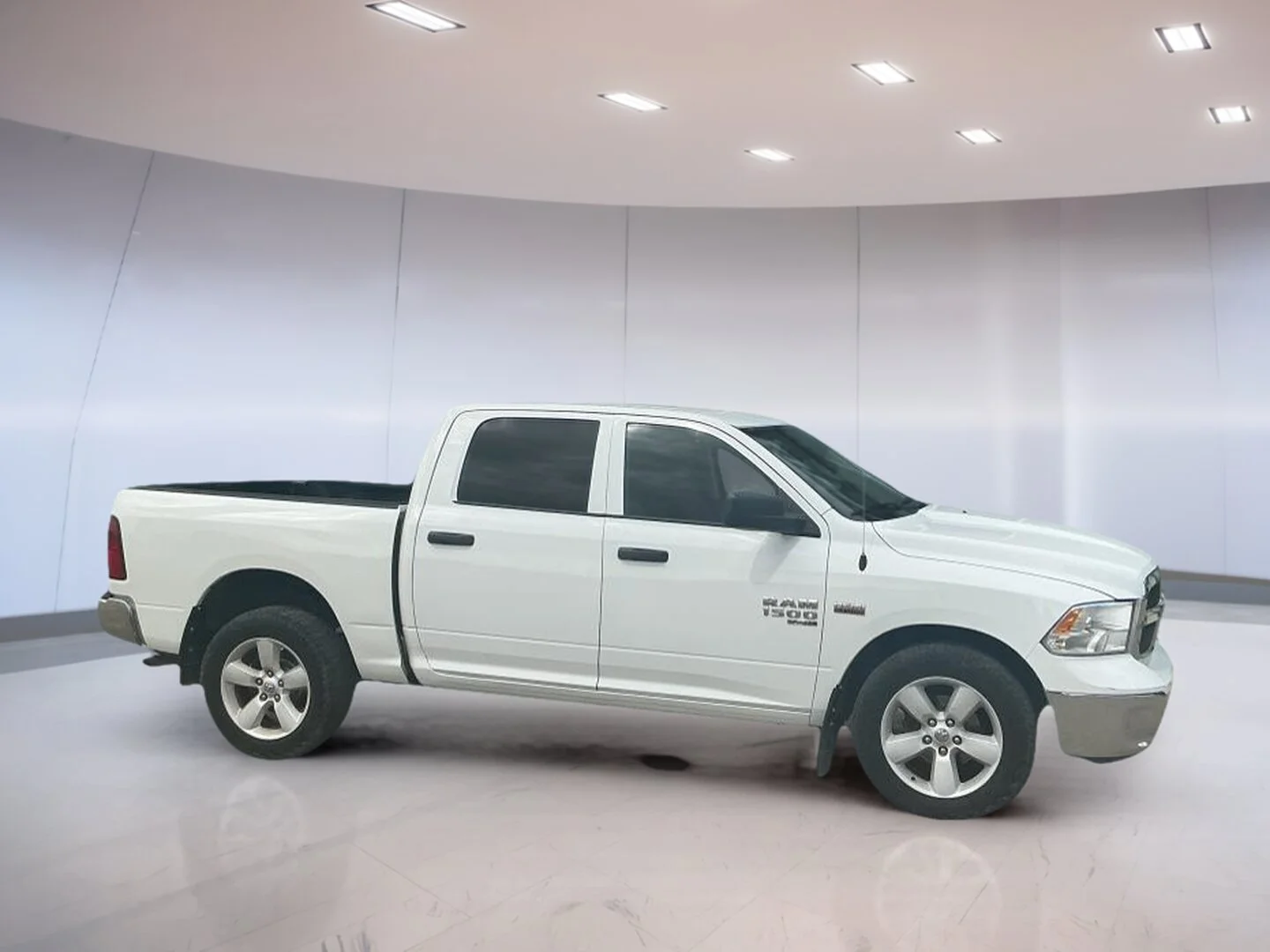 Used 2023 White RAM SLT image 6