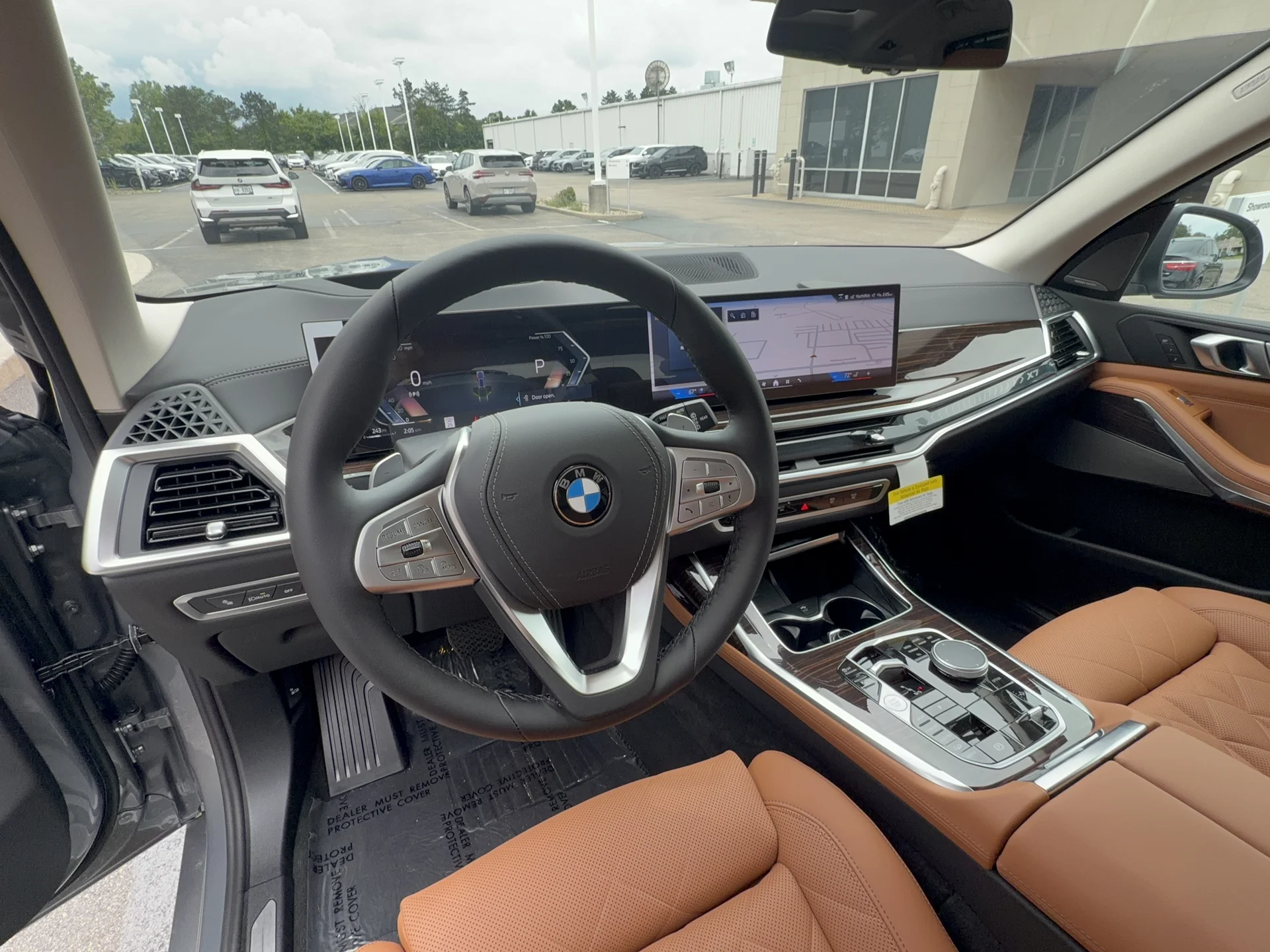 New 2026 Skyscraper Grey Metallic BMW xDrive40i image 13