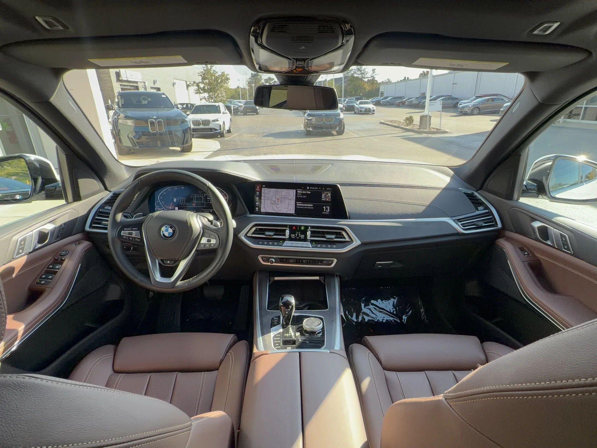 Used 2022 Alpine White BMW xDrive40i image 14