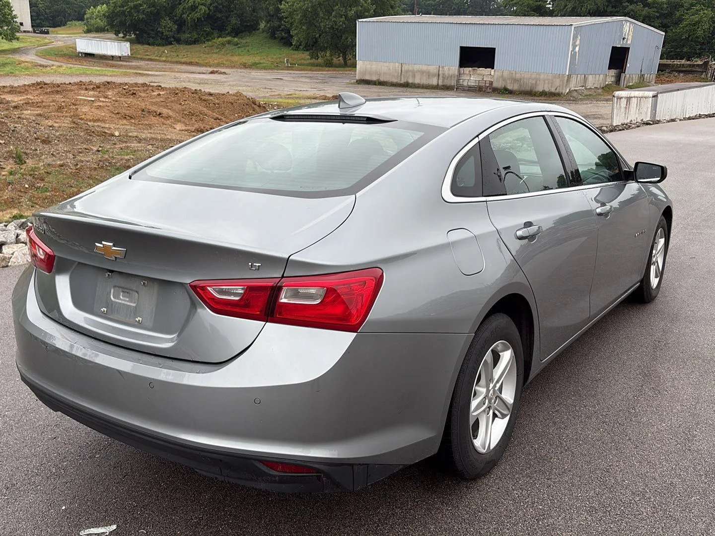 Used 2024 Sterling Gray Metallic Chevrolet LT image 3