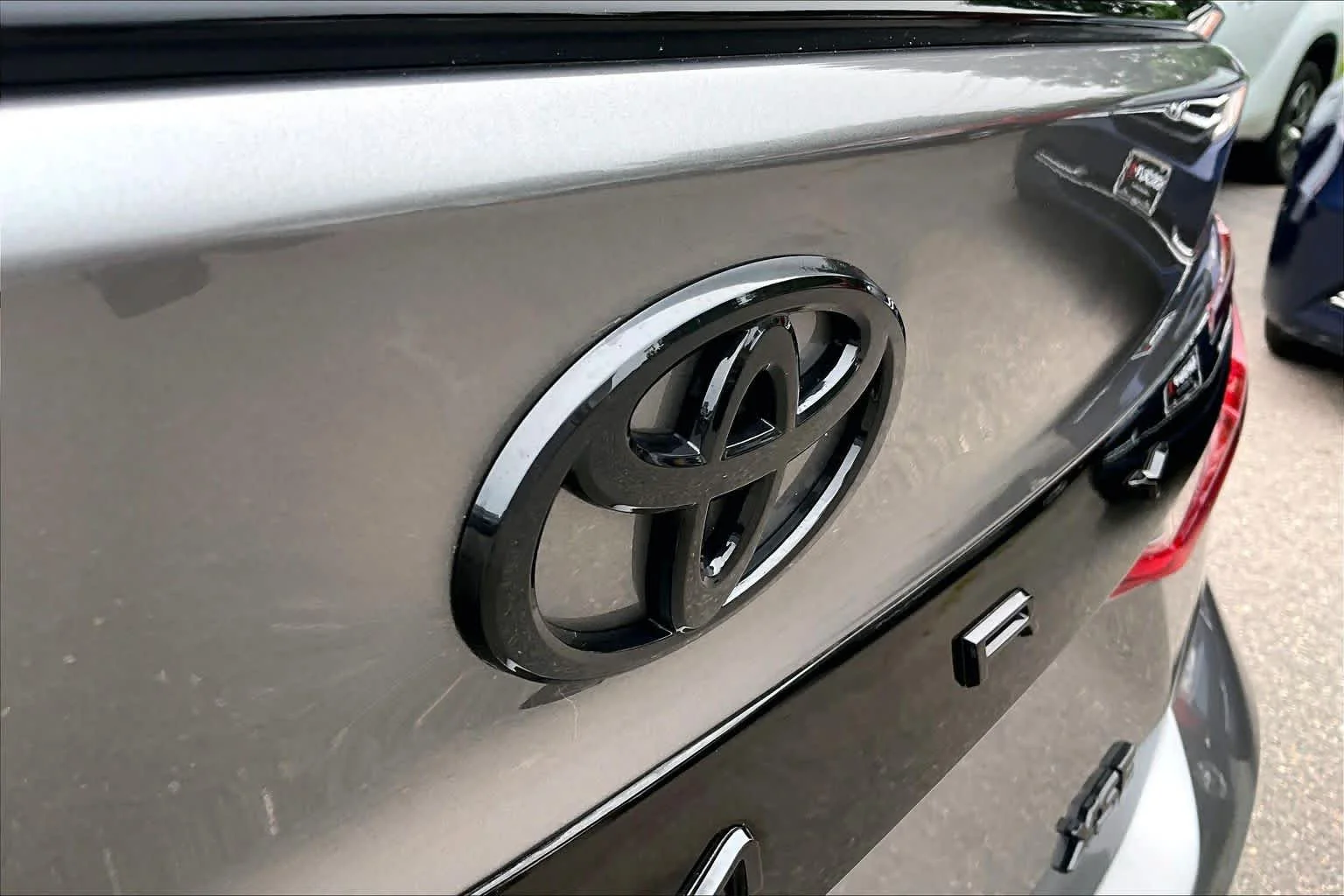 Used 2026 Heavy Metal w/Midnight Black Metallic Roof Toyota XSE image 29
