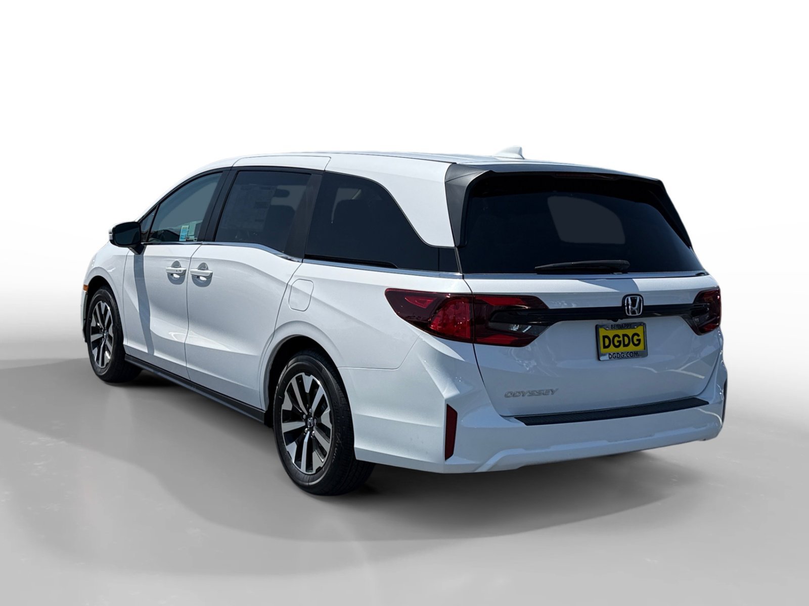 New 2026 Platinum White Pearl Honda EX-L image 3