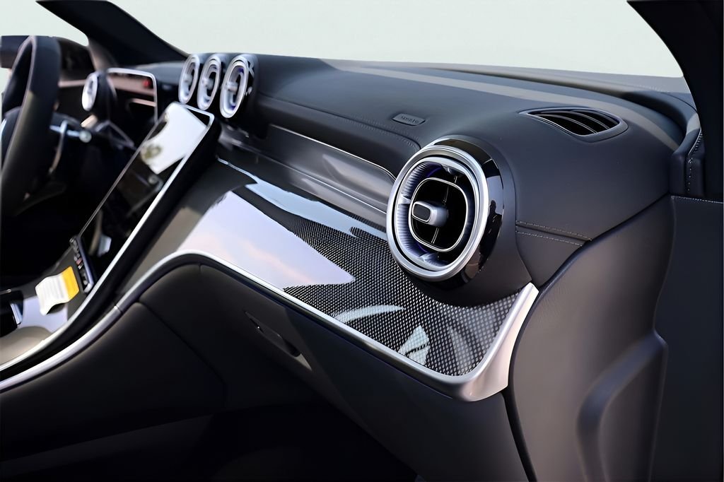 2025 Mercedes-Benz GLC AMG GLC63 S - Photo 22