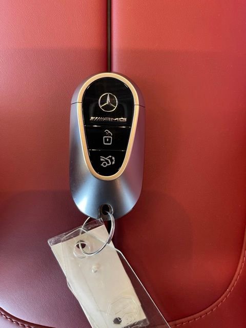 2025 Mercedes-Benz S-Class S 63 - Photo 84