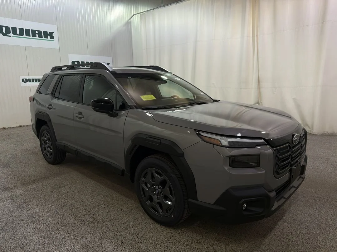 2026 Subaru Outback Premium's photo