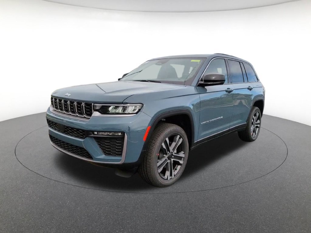 New 2027 Steel Blue Paint Jeep Limited image 12