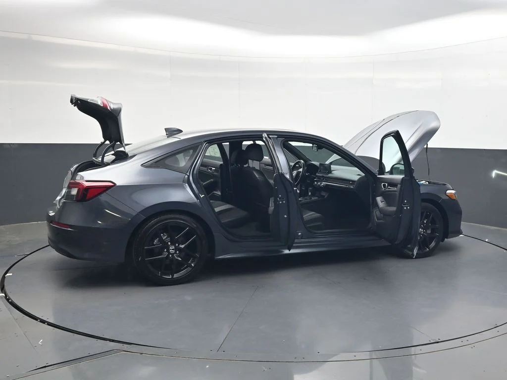 Used 2025 Meteorite Gray Metallic Honda Sport image 47
