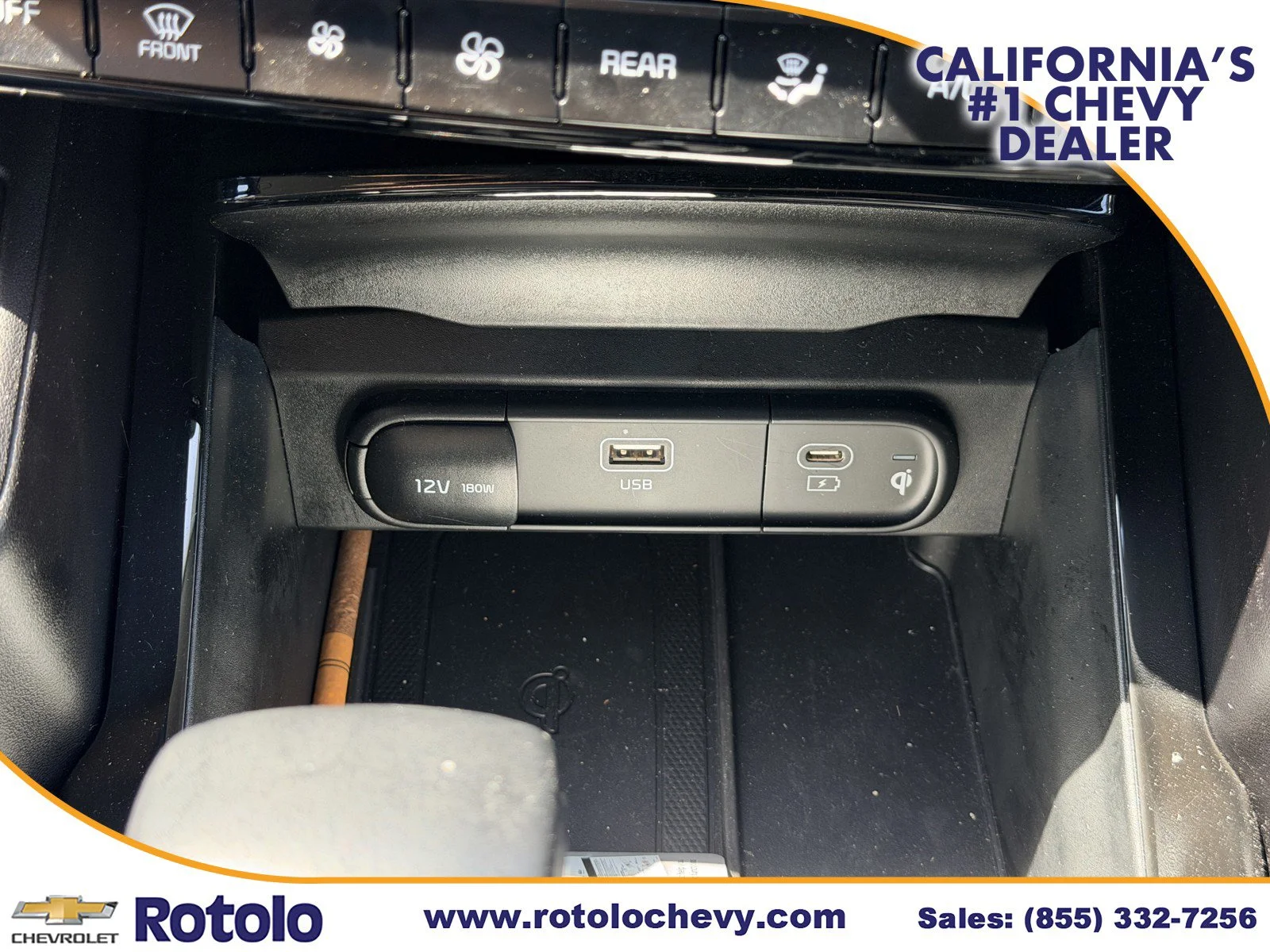 Used 2024 Dawning Red Kia S image 21