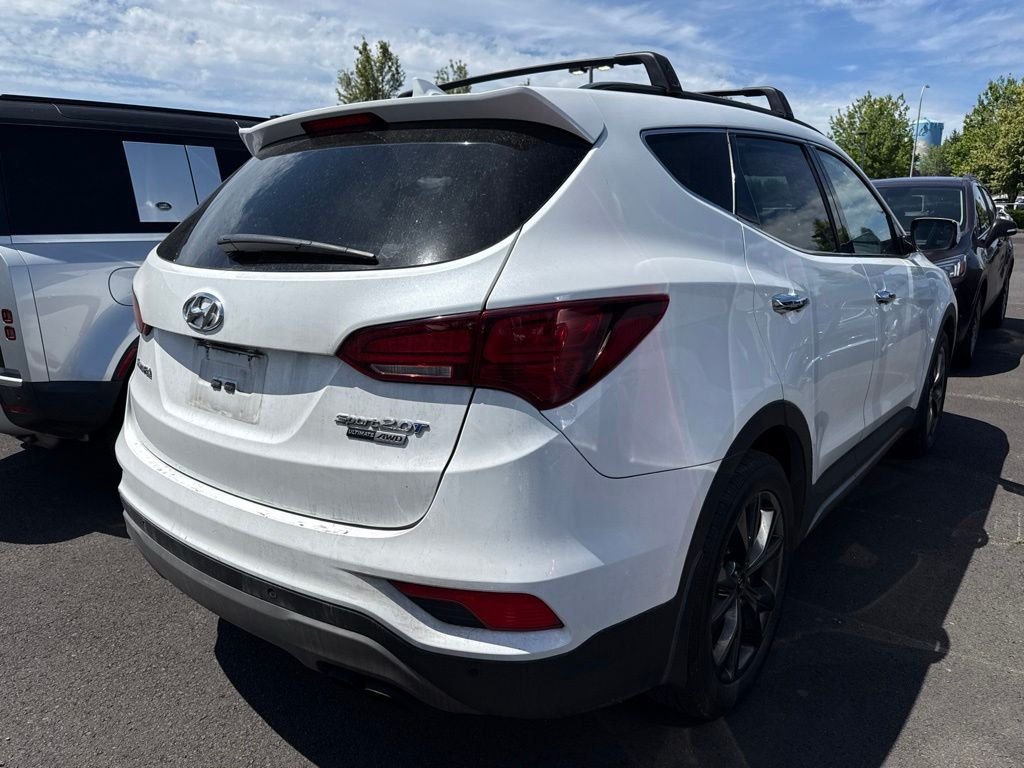 Used 2018 Pearl White Hyundai 2.0T Ultimate image 4