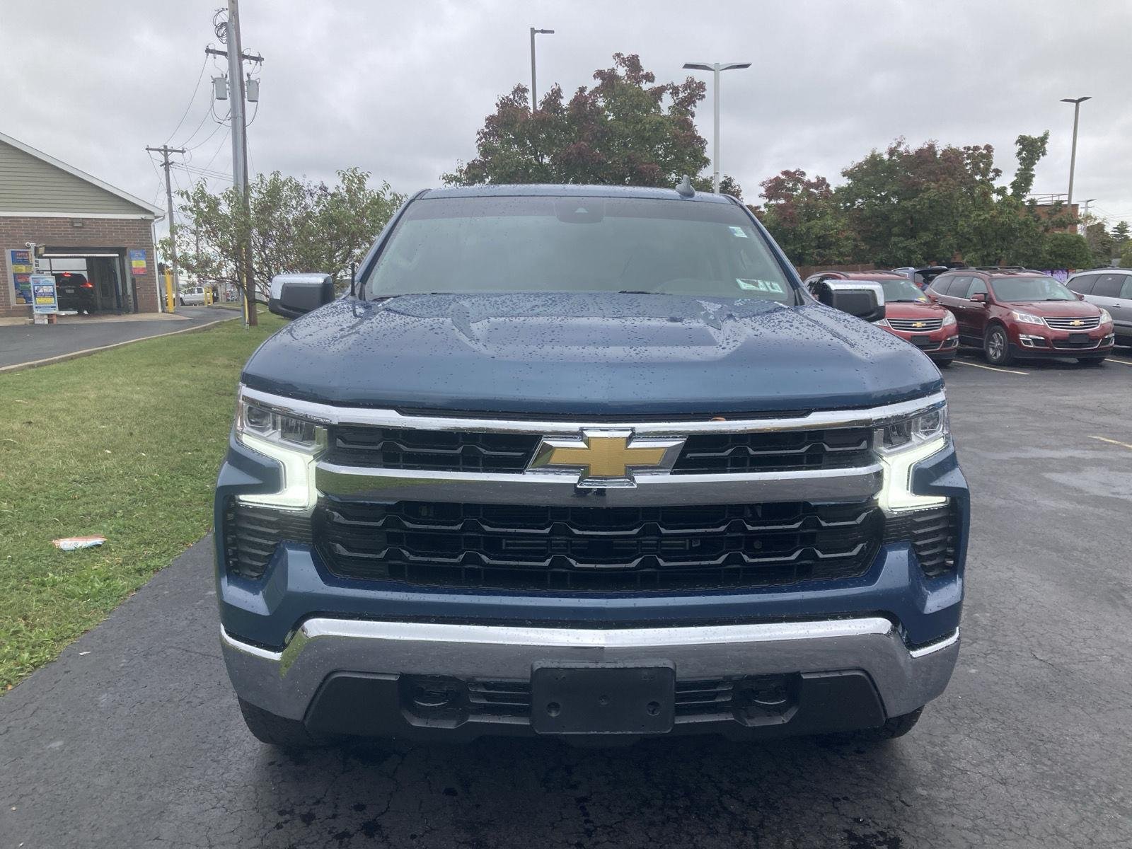 Used 2024 Lakeshore Blue Metallic Chevrolet LT (2FL) image 2