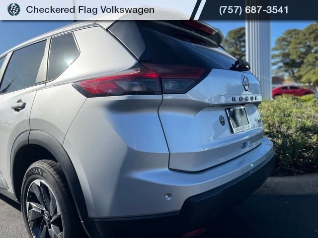 Used 2024 Brilliant Silver Metallic Nissan SV image 9