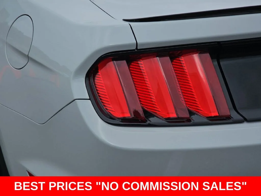 Used 2016 Gray Ford Shelby GT350 image 40