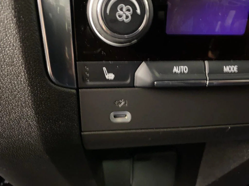 Used 2024 Black Chevrolet RST image 27