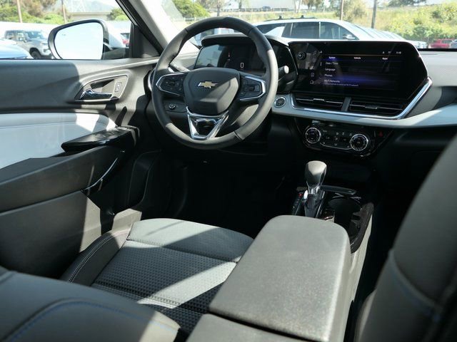 2026 Chevrolet Trax LT - Photo 23