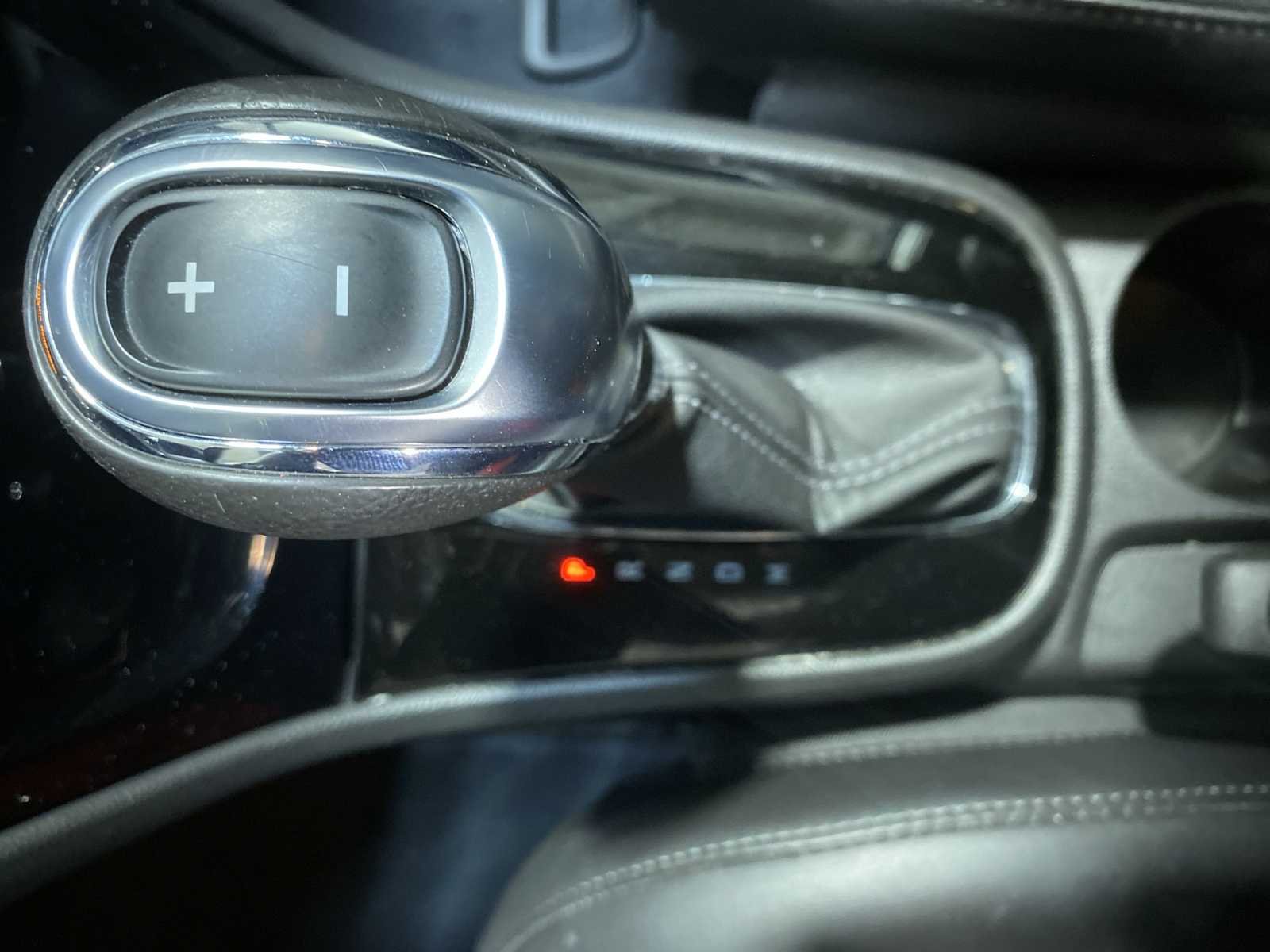 Used 2019 Ebony Twilight Metallic Buick Preferred image 17