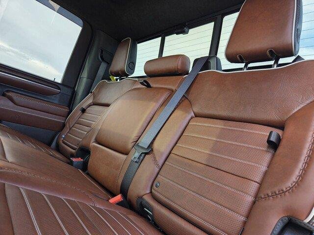 Used 2025 Sterling Metallic GMC Denali Ultimate image 28