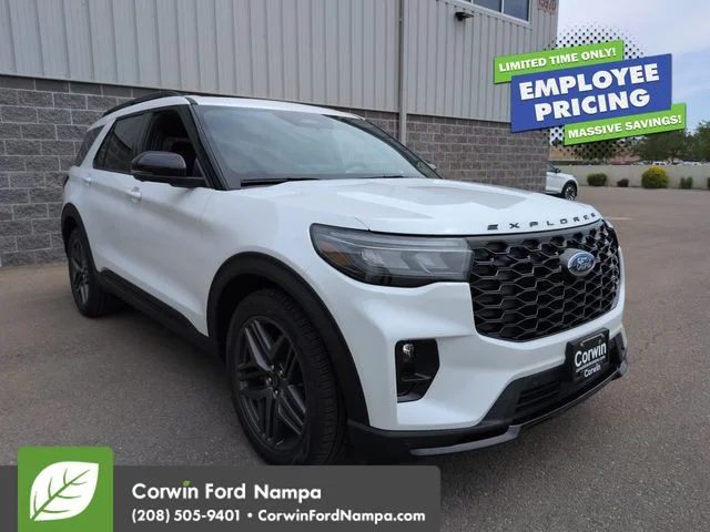 2026 Ford Explorer ST 4WD's photo