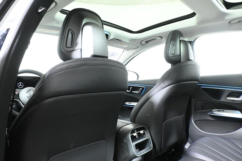 New 2026 Black Mercedes-Benz E 450 image 29