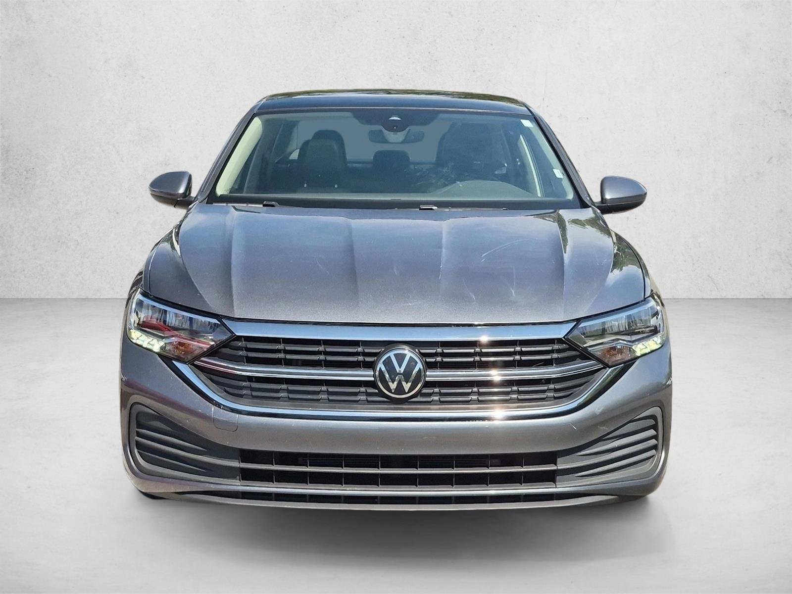 Used 2024 Black Volkswagen SE image 2