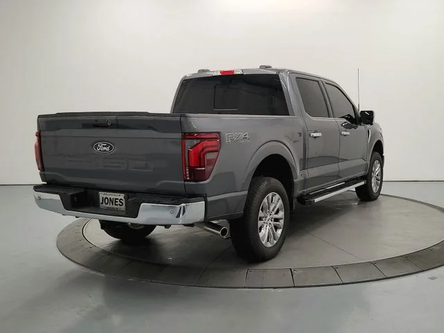 Used 2025 Gray Ford Lariat image 8