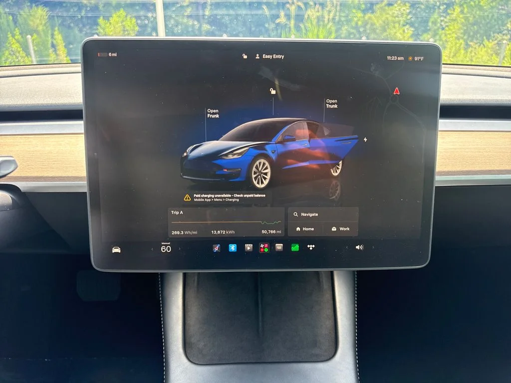 Used 2023 Deep Blue Metallic Tesla Base image 18