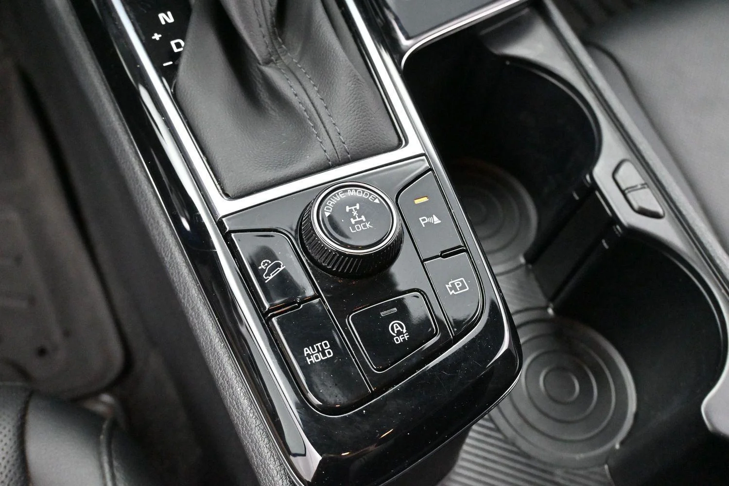 Used 2024 Sapphire Blue Kia X-Line image 19