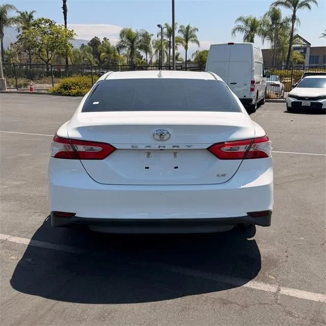 Used 2020 White Toyota LE image 6