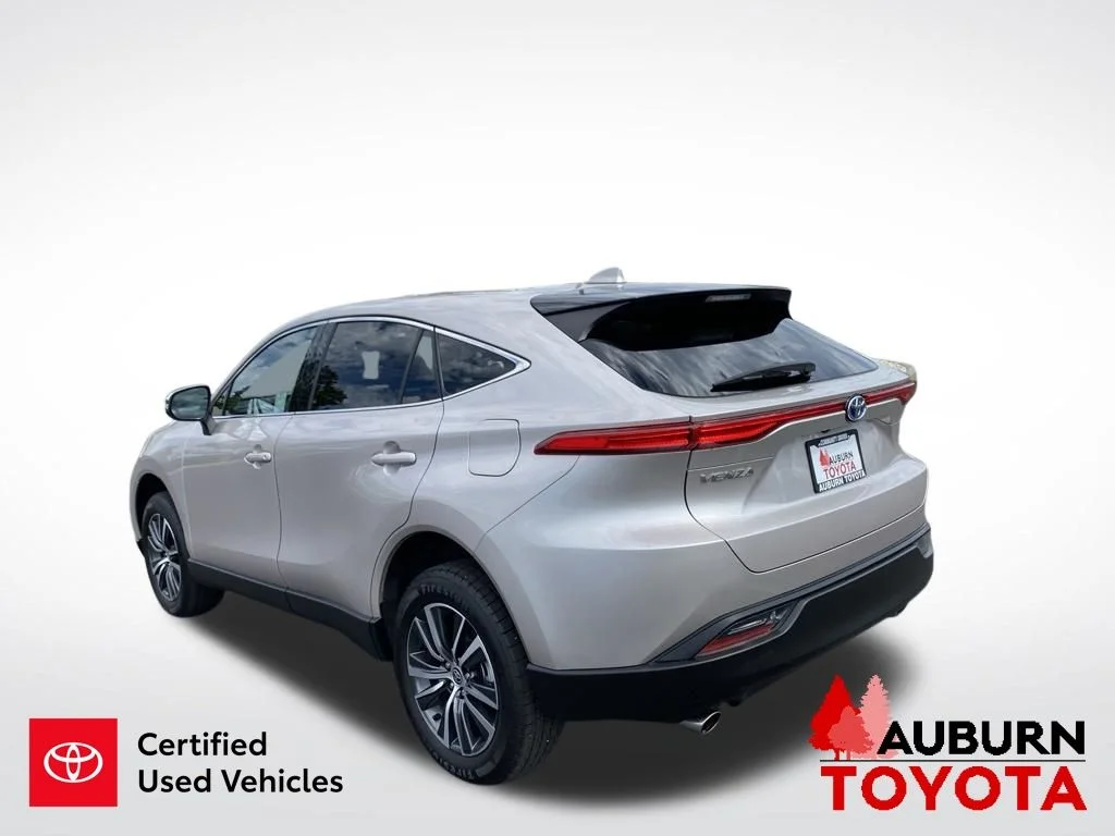 Used 2024 Titanium Glow Toyota LE image 6